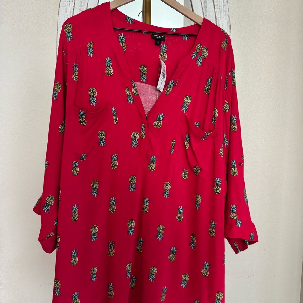 Torrid Pink Pineapple Print Top #10